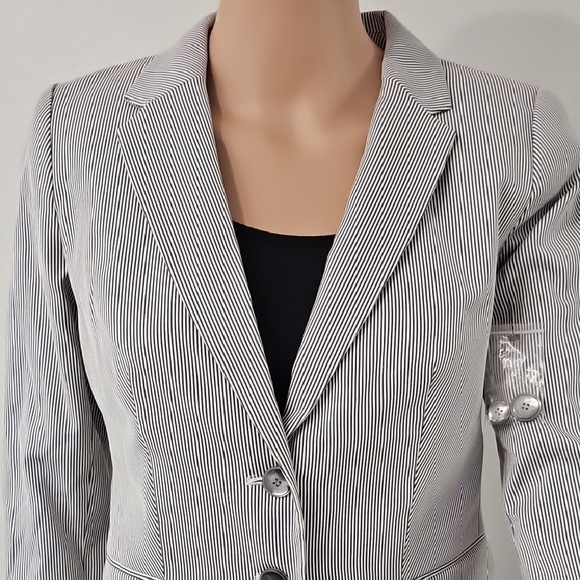 The Limited Jackets & Blazers - NWOT The Limited Black and White Striped Blazer
